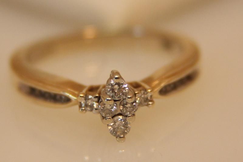 14k Keepsake Yellow Gold Diamond Engagement Ring 20 tcw Marquise Very