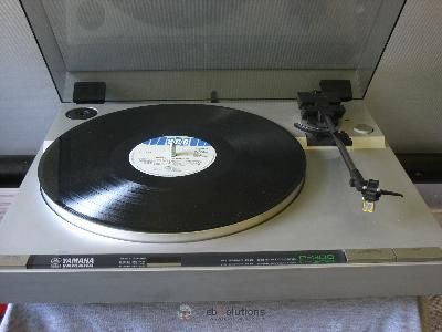 Yamaha NS Series Record Player P300 FG Servo D D Semi Automatic Works