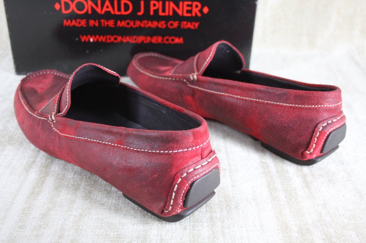 Donald J. Pliner Mens Vince Red Distressed Suede Loafers size 9 $210