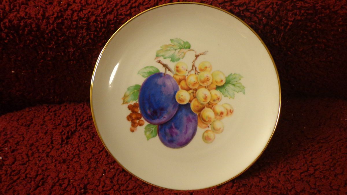 Selb Heinrich JKW Decor Carlsbad Salad Plate w Fruit