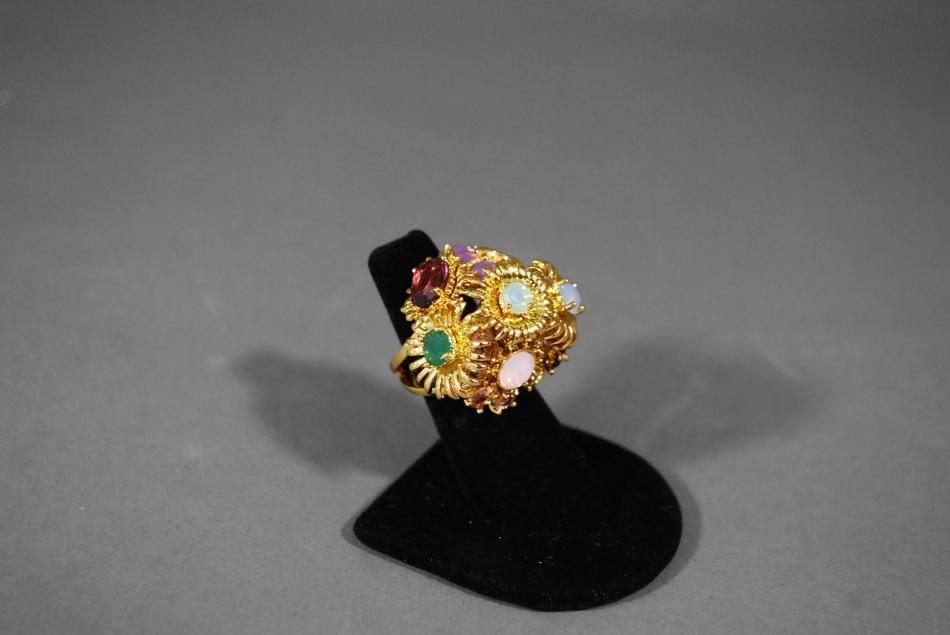 New Coach Tony Duquette Bouquet Flower Ring Floral Cabochon Gold 6