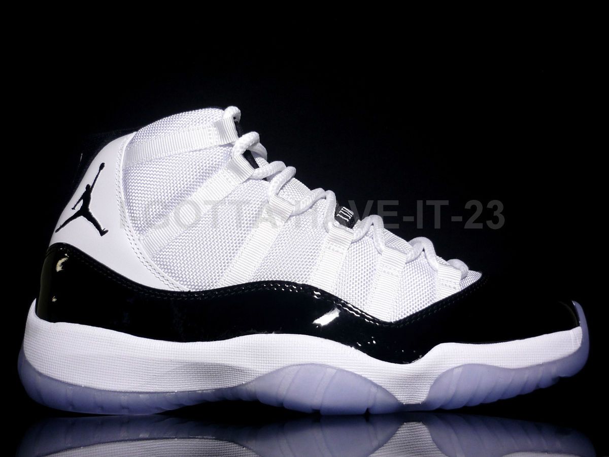 Nike Air Jordan 11 XI Concord 5Y Youth White Black 2011 Space Jam Bred