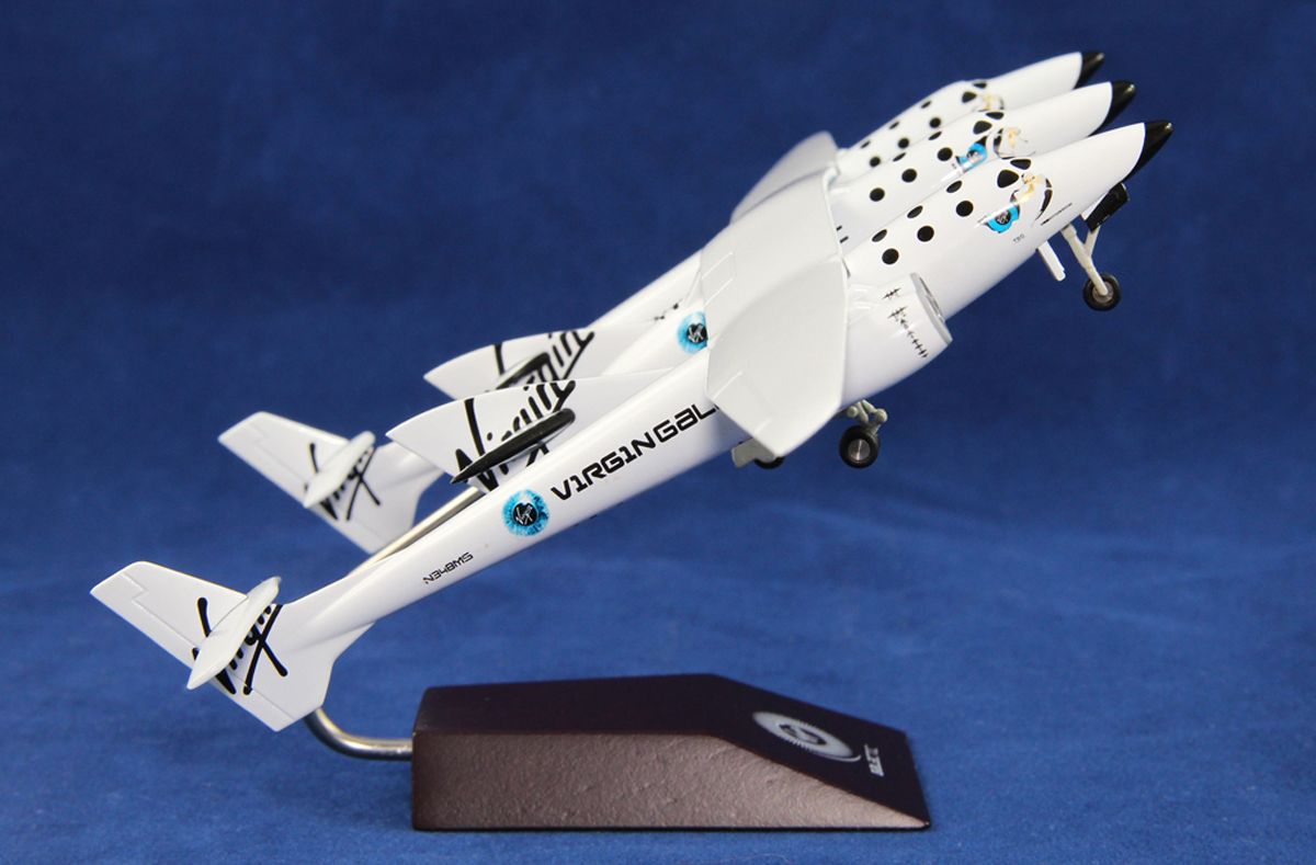 Scaled Composites,Virgin Galactic, VSS Enterprise + VMS Eve