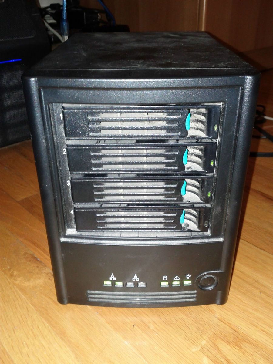 Intel SS4000 E Entry Level Storage System NAS Server