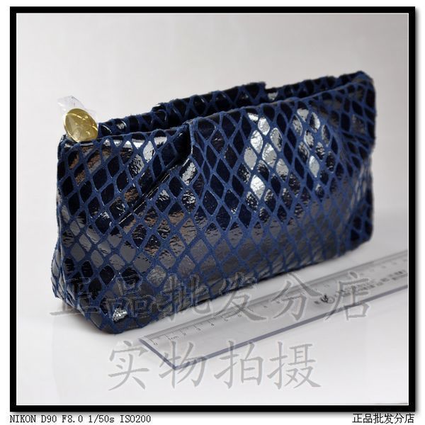 Estee Lauder Blue Cosmetic Makeup Bag Pouch Clutch New