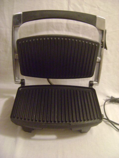 Crofton Panini Maker & Healthy Grill Sandwich Press Silver Black Mini