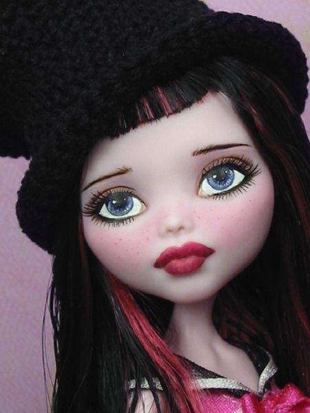  Draculaura Monster High Vampire Custom Repaint by Ellen Harris