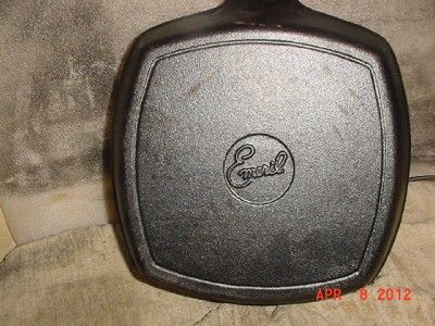 Emeril Lagasse 10 Square Cast Iron Skillet / Griddle / Grill