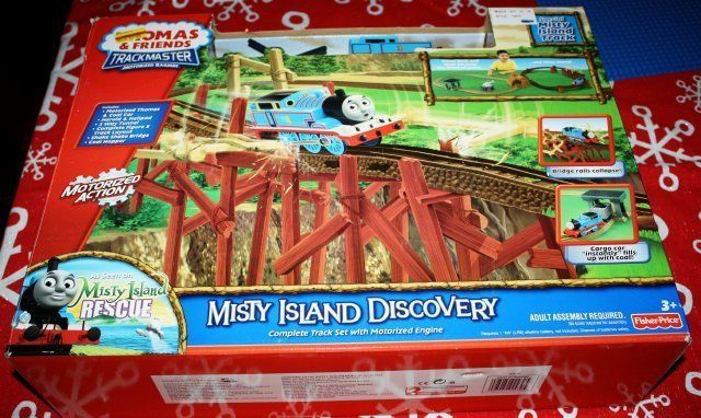 BRAND NEW Fisher Price Thomas Trackmaster Misty Island Discovery Train