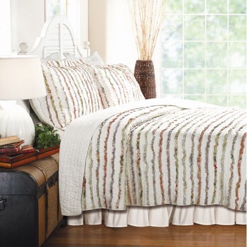  Greenland Home Fashions Bella Ruffle Quilt Set