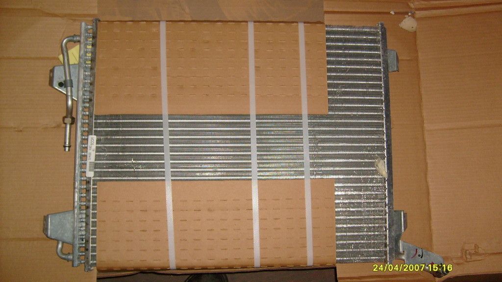 1995 Ford F700 429 CID Air Conditioning Condensor 2431067