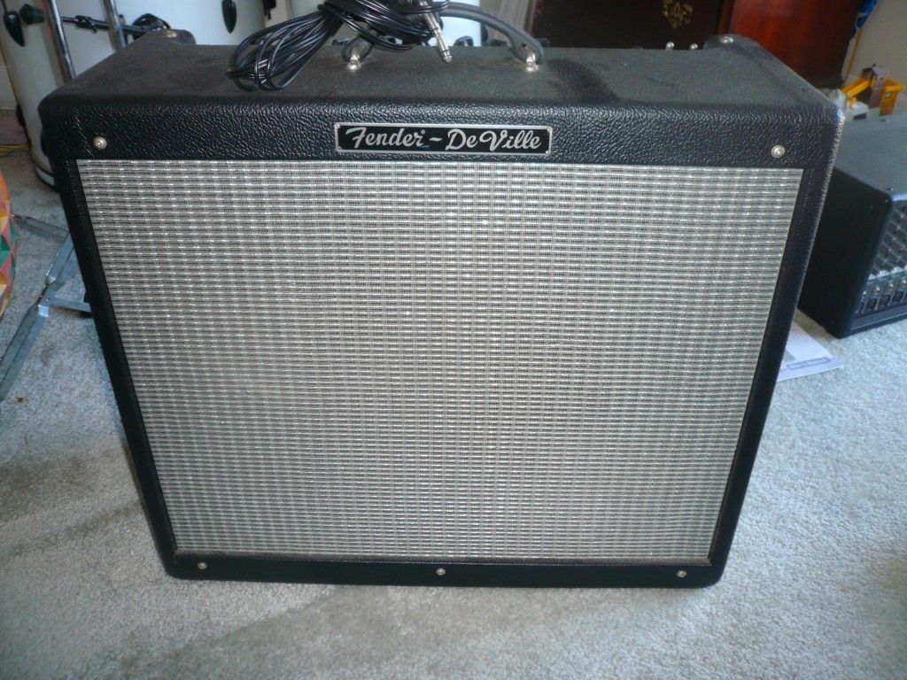 Fender Hot Rod DeVille 212 Guitar Amp