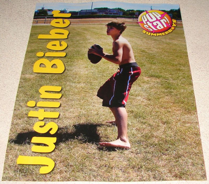  Football Outdoor 8x10 Pinup Cute Teen Singer Bare Feet