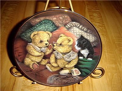 Sue Willis Bear Facts Franklin Tuxedo Cat Kitten Plate