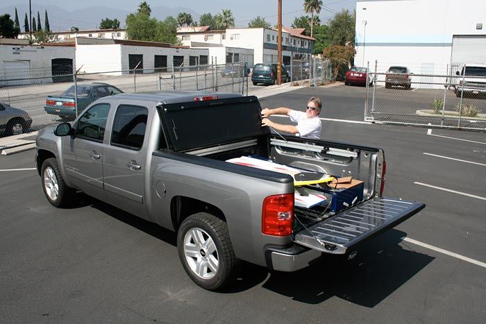 Bakflip Tri Fold G2 Folding Tonneau Cover Cargo Bar