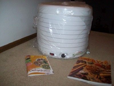 NESCO FD 1010 PC 8 TRAY GARDENMASTER FOOD DEHYDRATOR JERKY MAKER BRAND