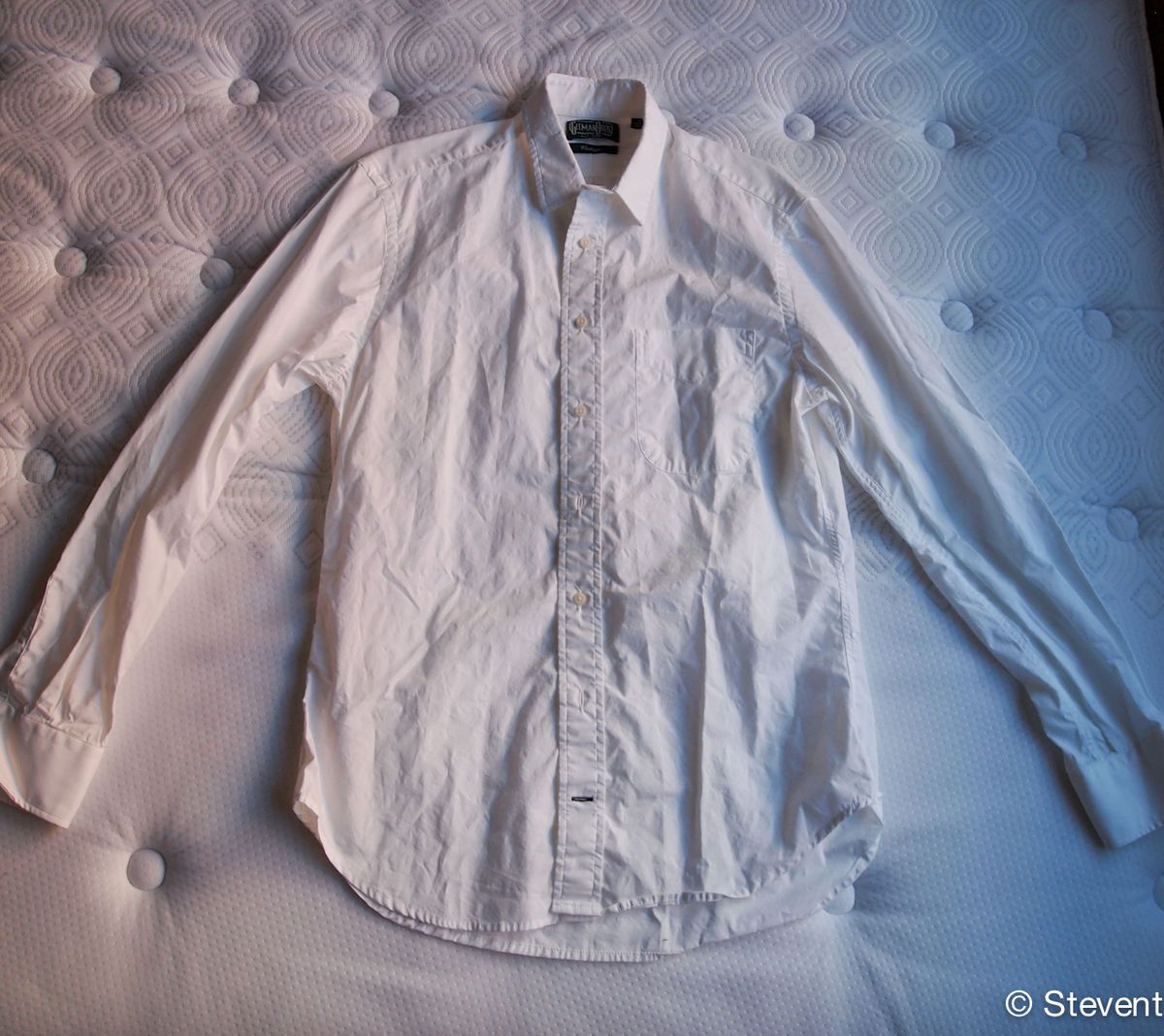 Gitman Brothers Vintage White Shadow Dot Size M with Key Collar Made