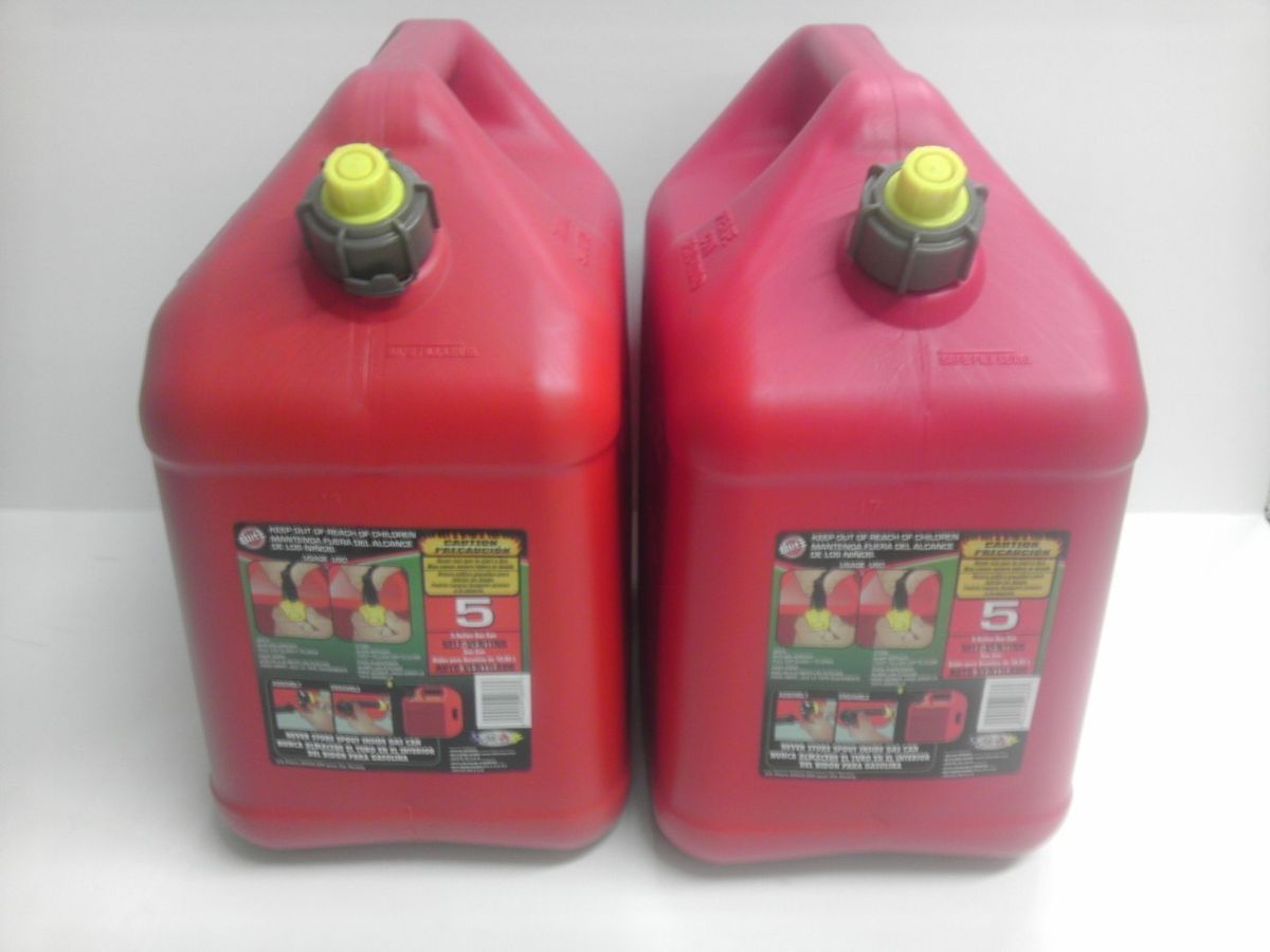 Blitz 5 Gallon Gas Cans X2