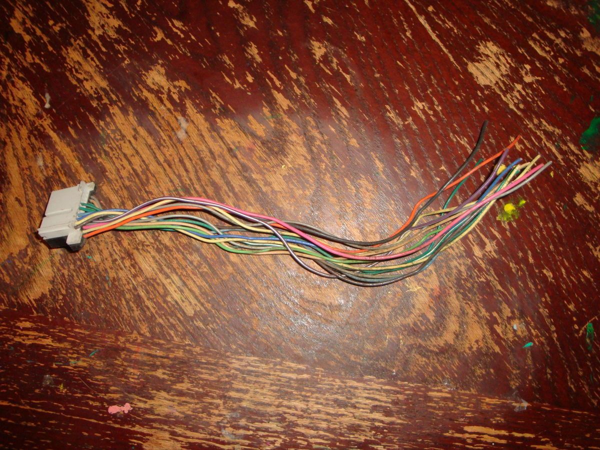 Dash Chevy GMC Radio Stereo Wire Wiring Harness Plug Pigtail Connector