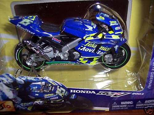 Maisto 1 18 Honda RC 211V 2003 Gibernau