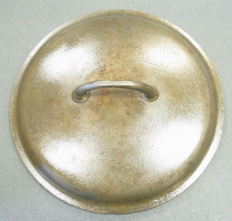 Griswold Slant Logo Flat Bottom Kettle Cover Lid 882 9