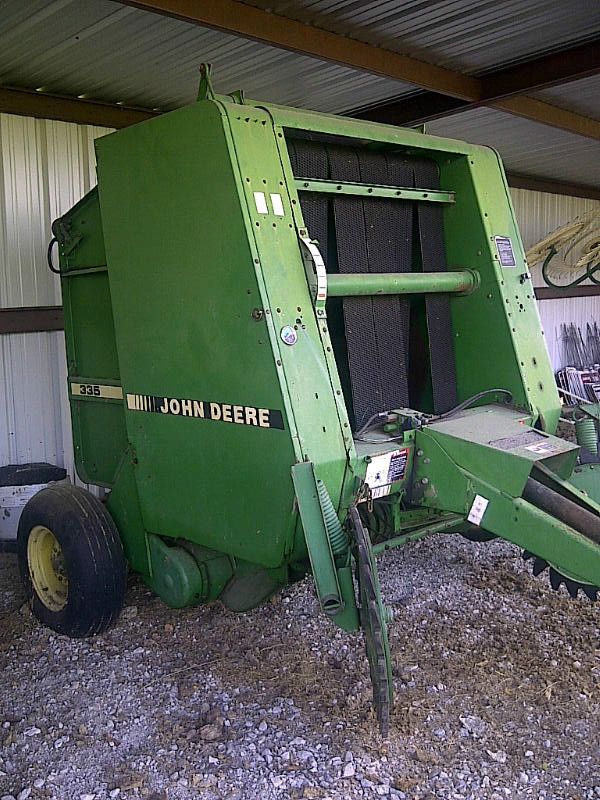 John Deere Baler Model 335