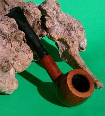 Hardcastles Royal Duke Pot with Birdseye Pipe