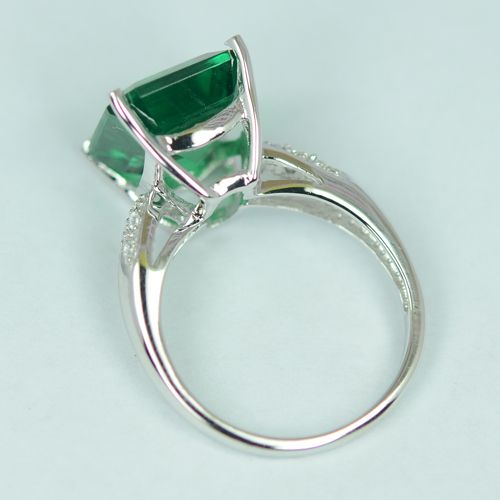 GREEN TSAVORITE GARNET & WHITE SAPP STERLING SILVER 925 RING SIZE 6.75