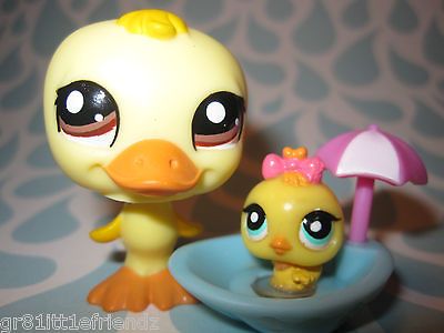 LITTLEST PET SHOP lot #1769 LITTLE YELLOW DUCK WATERFOWL BIRD w