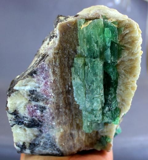 2585 Gram Amazing Lush Green Hiddenite Kunzite w Cleavlandite Smokey