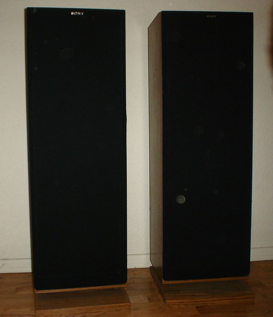  2 Sony SS U601AV Home Stereo Speakers