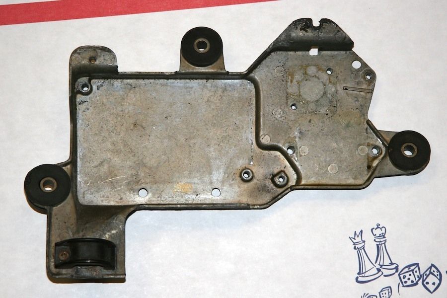  mariner v6 135 150 175 200 hp electronics mounting bracket plate 67626