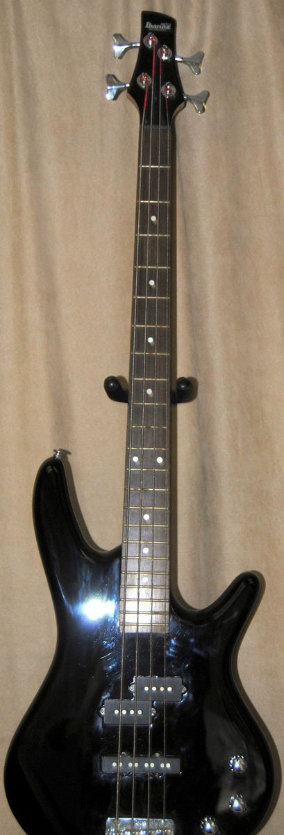 Ibanez Gio Soundgear 4 String Electric Bass Guitar