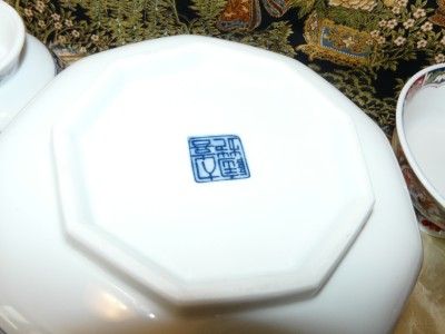 Chinese Porcelain Imari Look Dinner Ware Set