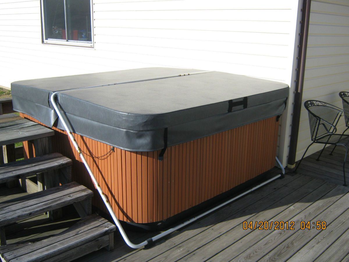 Jacuzzi J 330 Hot Tub