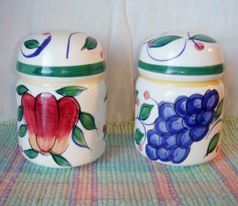 Jay Imports Tuscany Salt Pepper Set Fruit Handpainted