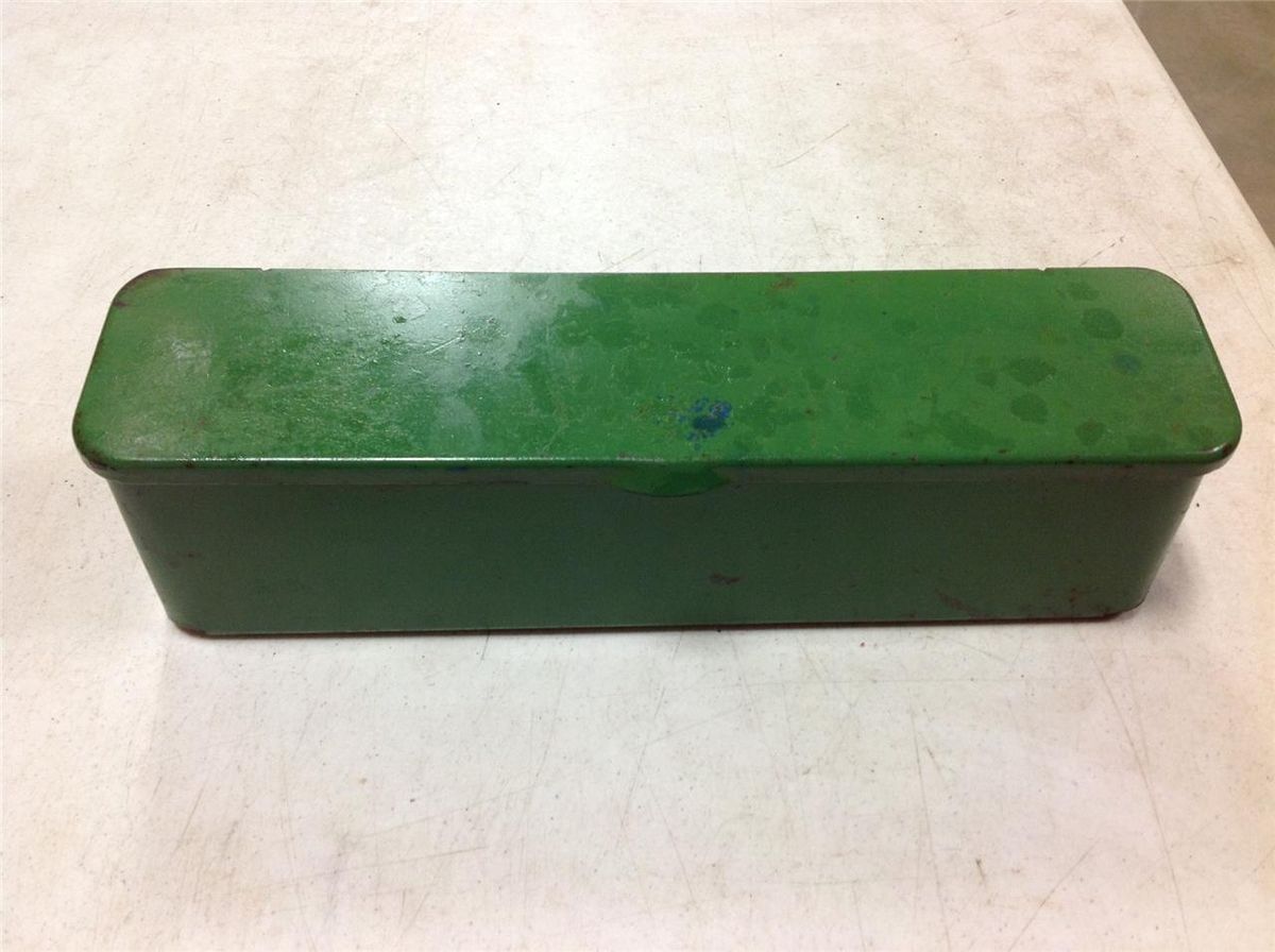 JOHN DEERE 2510 2520 3010 3020 4010 4020 4320 TRACTOR ORIGINAL FENDER