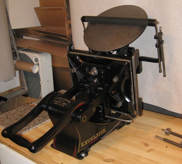 Kelsey Excelsior 9 x 13 Tabletop Letterpress Printing Press