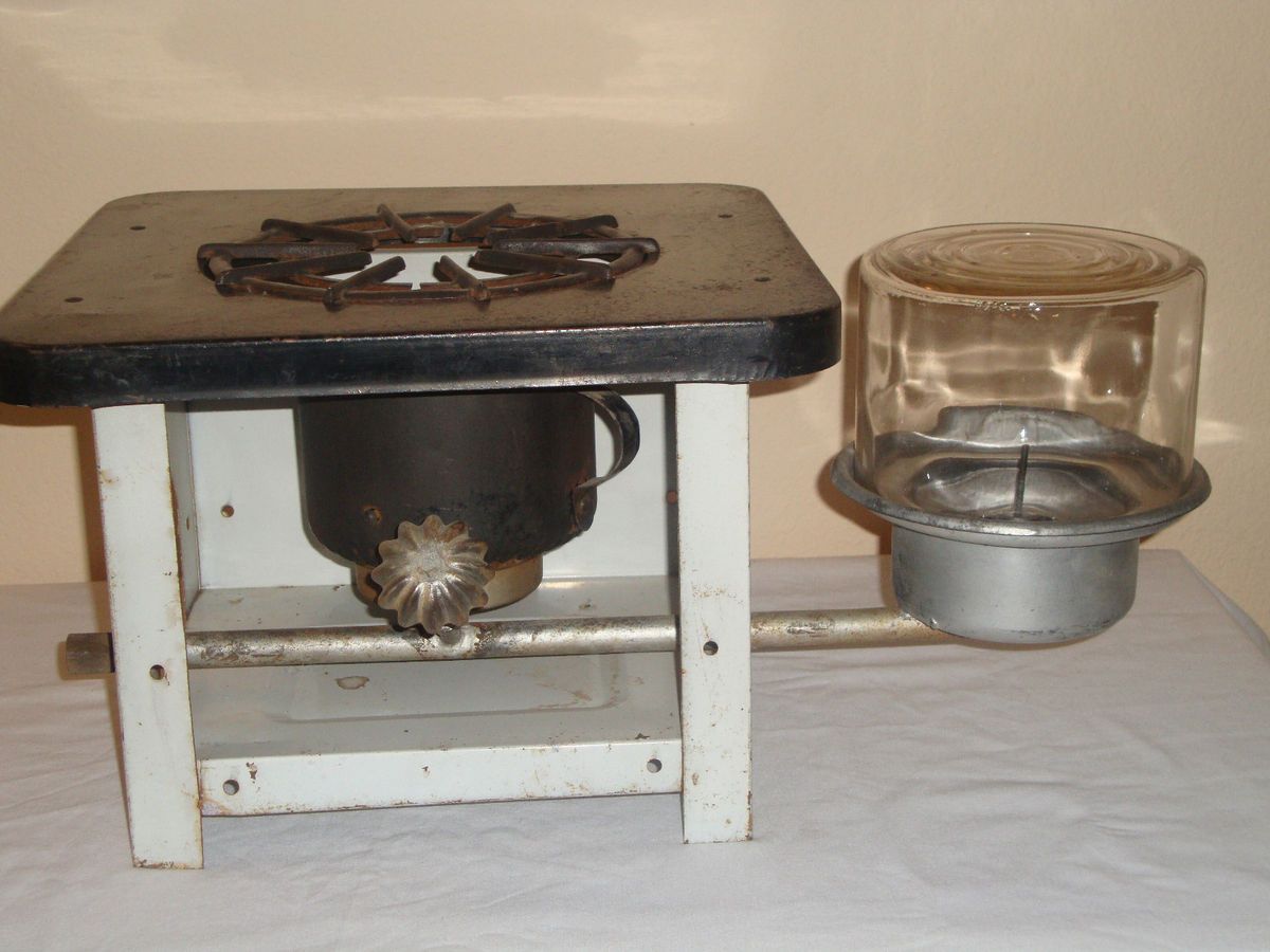 Antique Kerosene Cook Stove American Stove Company