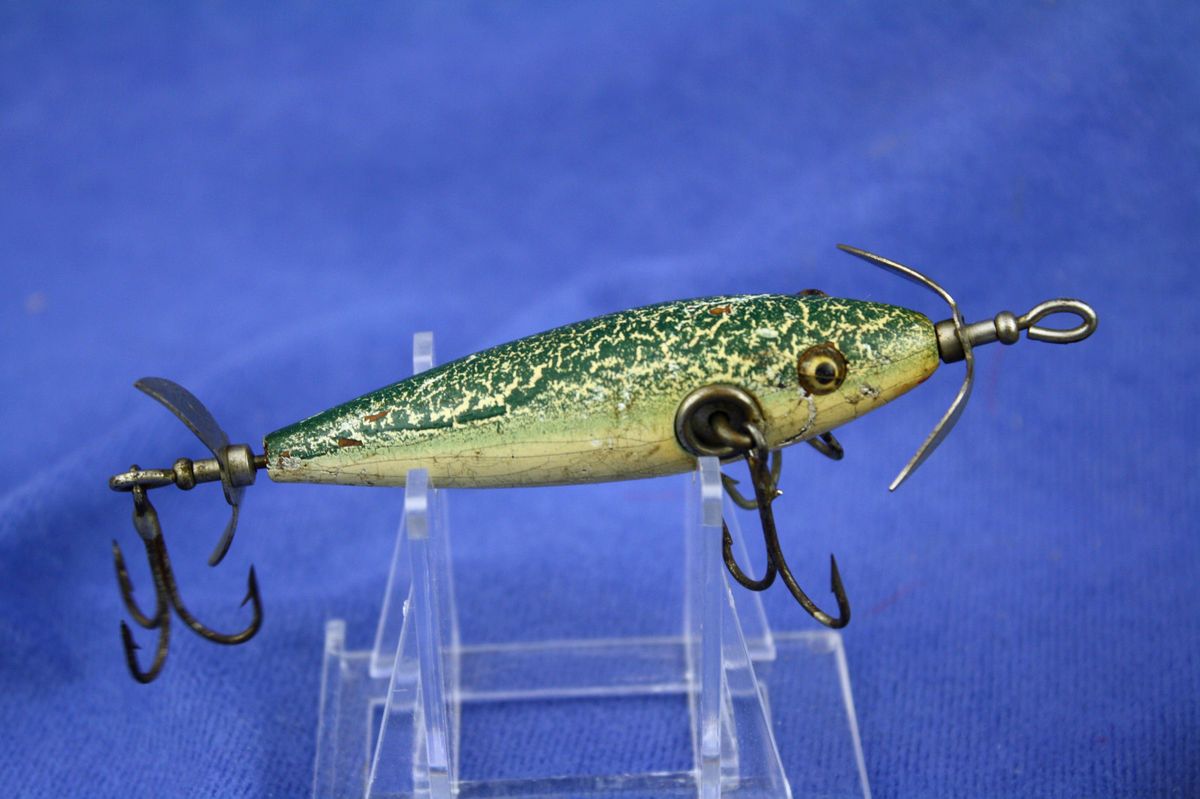 Pflueger Neverfail Minnow GREEN CRACKLEBACK 3 Hook GE Vintage Old