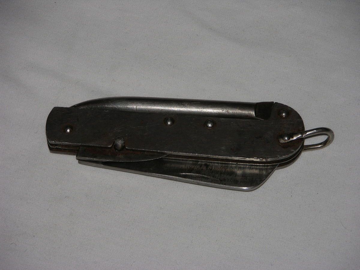 Canadian Army Folding Knife No 2 WW2