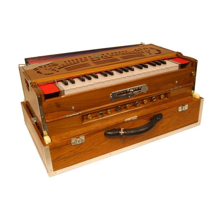 Monoj Kumar Sardar Bros Deluxe 5 x 4 Scale Changer Indian Harmonium