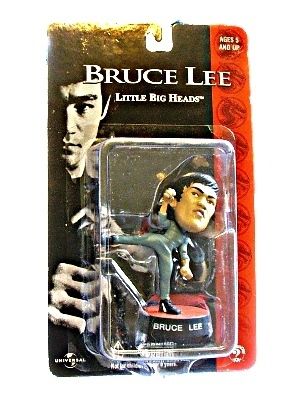 Bruce Lee Little Big Heads Kicking