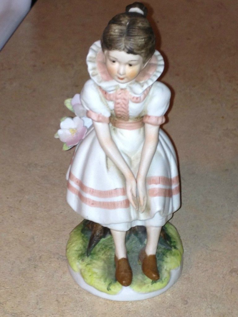 Lefton Figurine Becky Thatcher