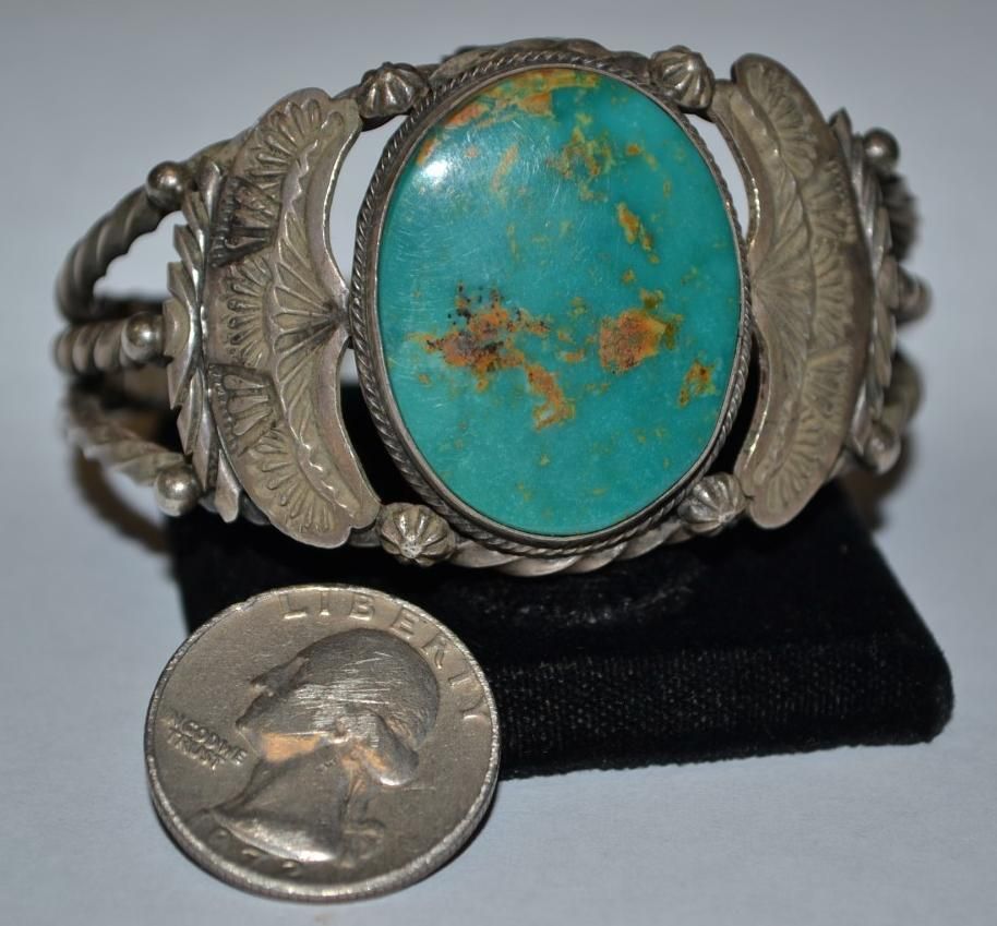 NATIVE AMERICAN SIGNED LEONARD H BRACELET LARGE BEAUTIFUL TURQUOISE