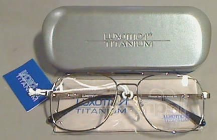 LUXOTTICA LU1041T Mens Titanium Eyeglass Frames 54x16x135mm