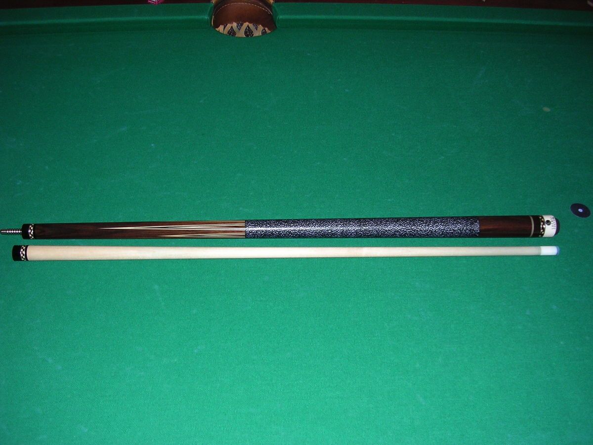 Beautiful Lucasi Custom Cue