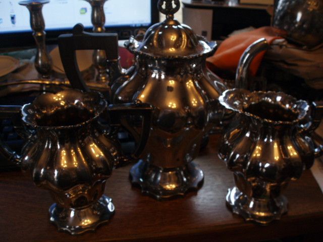 Meriden B Silverplate Tea Set