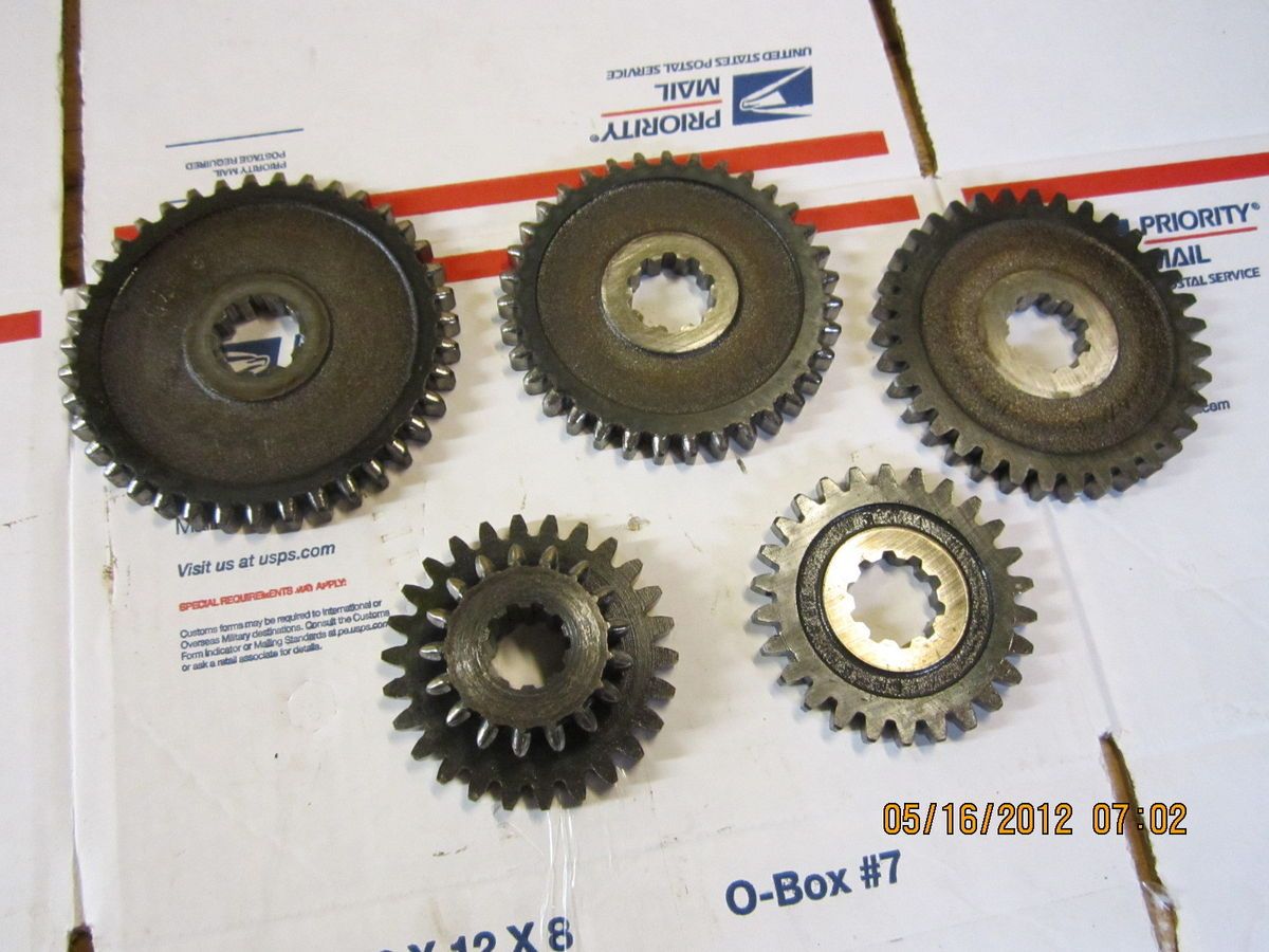 Tractor Pulling IH Cub Cadet 16 26 Gear Set Nice Set