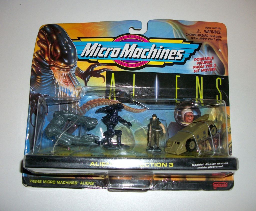 ALIENS MOVIE FACTORY SEALED VINTAGE TOYS COLONIAL MARINES APC